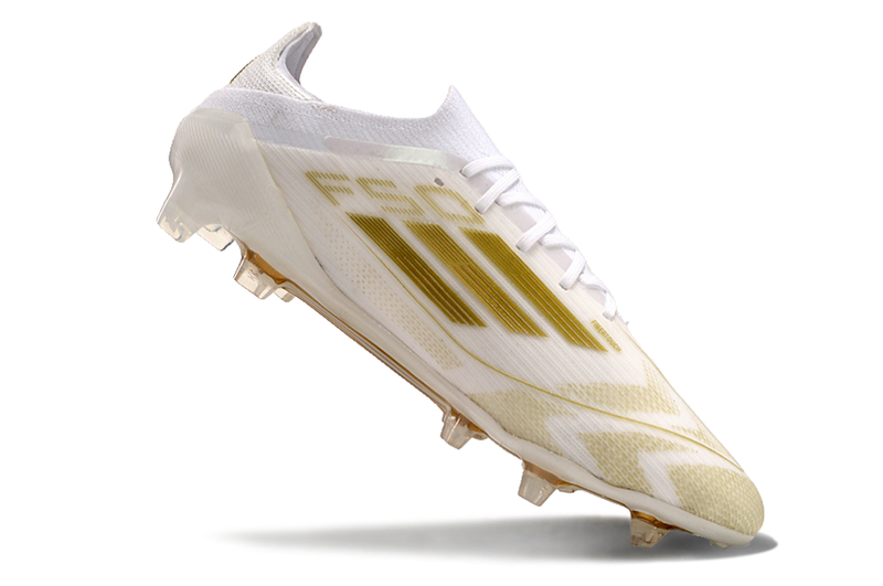 Chuteira adidas F50 FG Campo